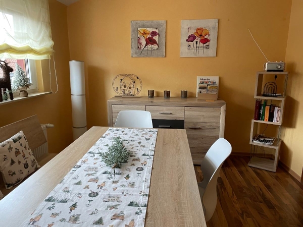 Haus-am-Kastanienwald-Dörrenbach-Ferienwohnung-Essbereich-1