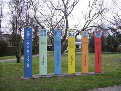 Der Kurpark mit den 5 Säulen nach Kneipp in Bad Bergzabern